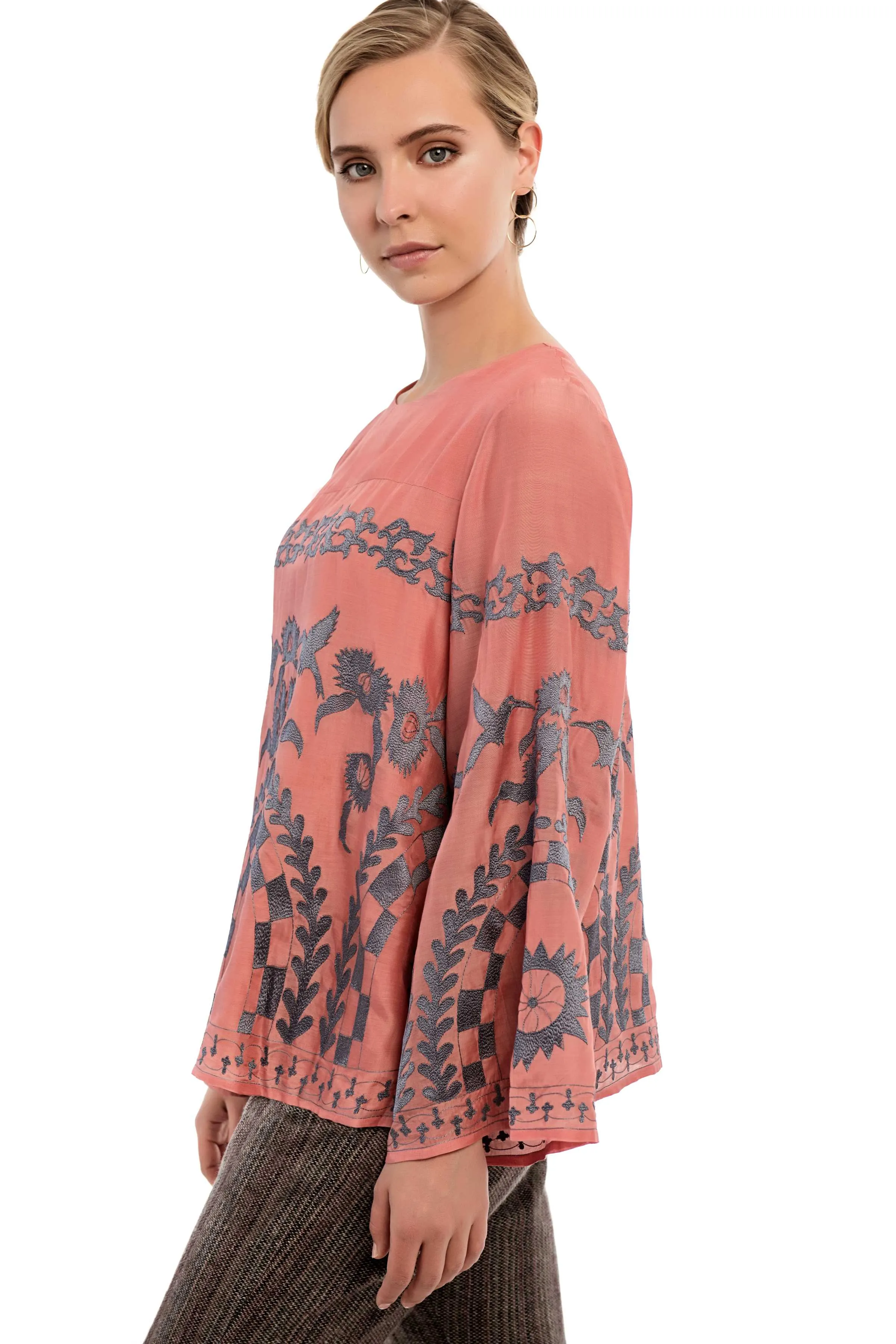 ARISTEA Embroidered Tunic Top