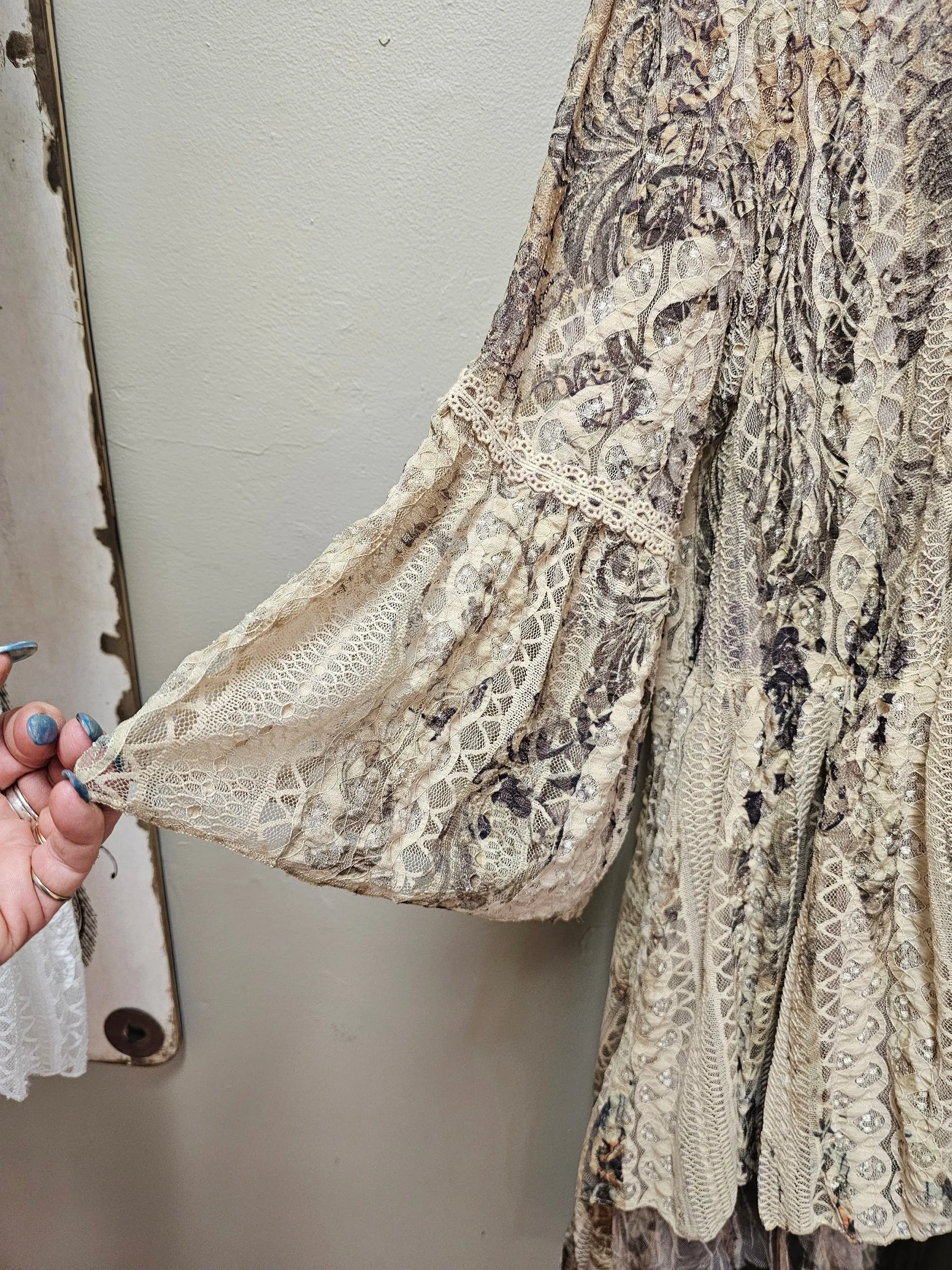 Beautiful Brown and Beige Duster with a Vintage-inspired Look