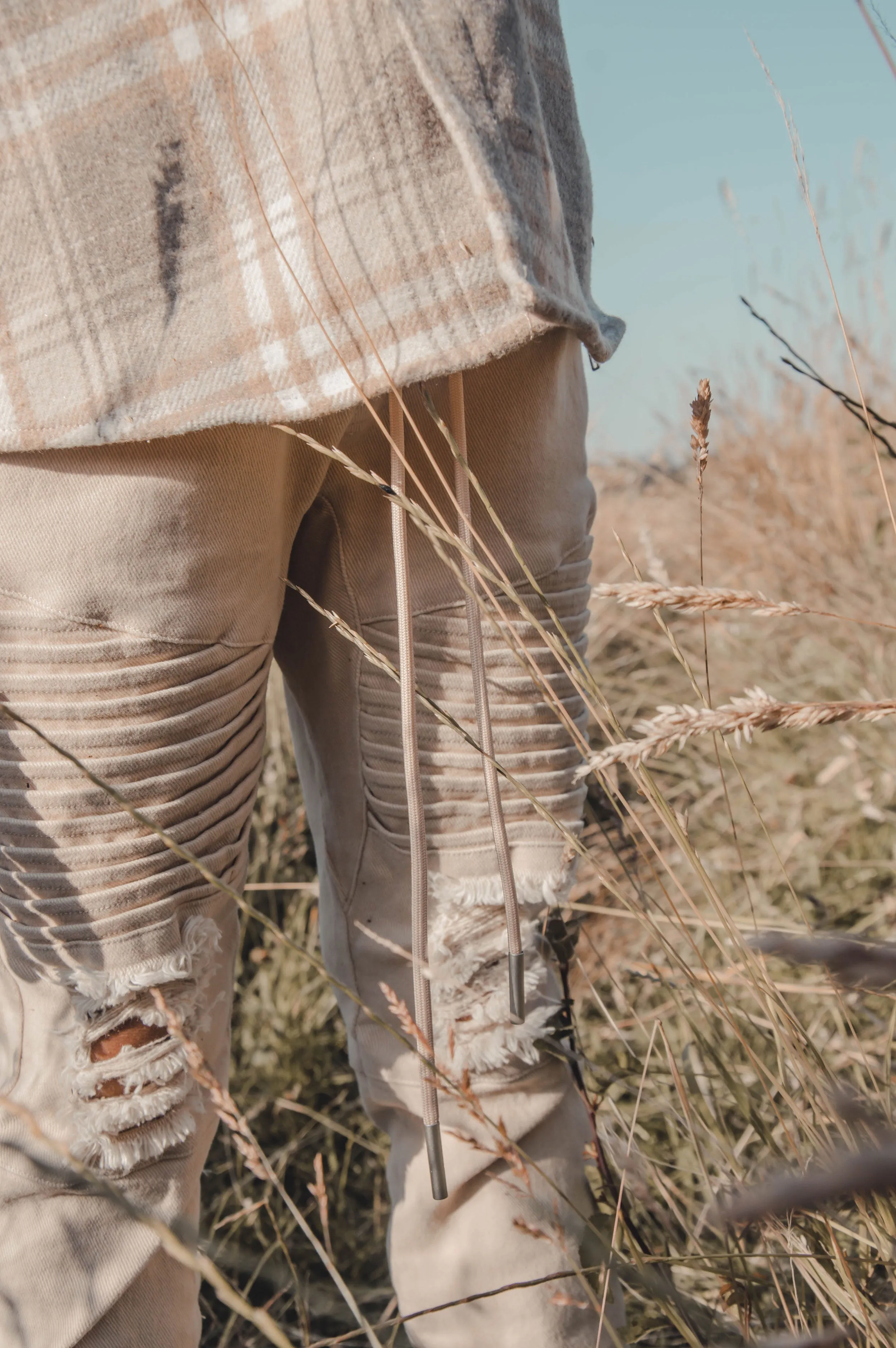 BIKER JEANS - BEIGE