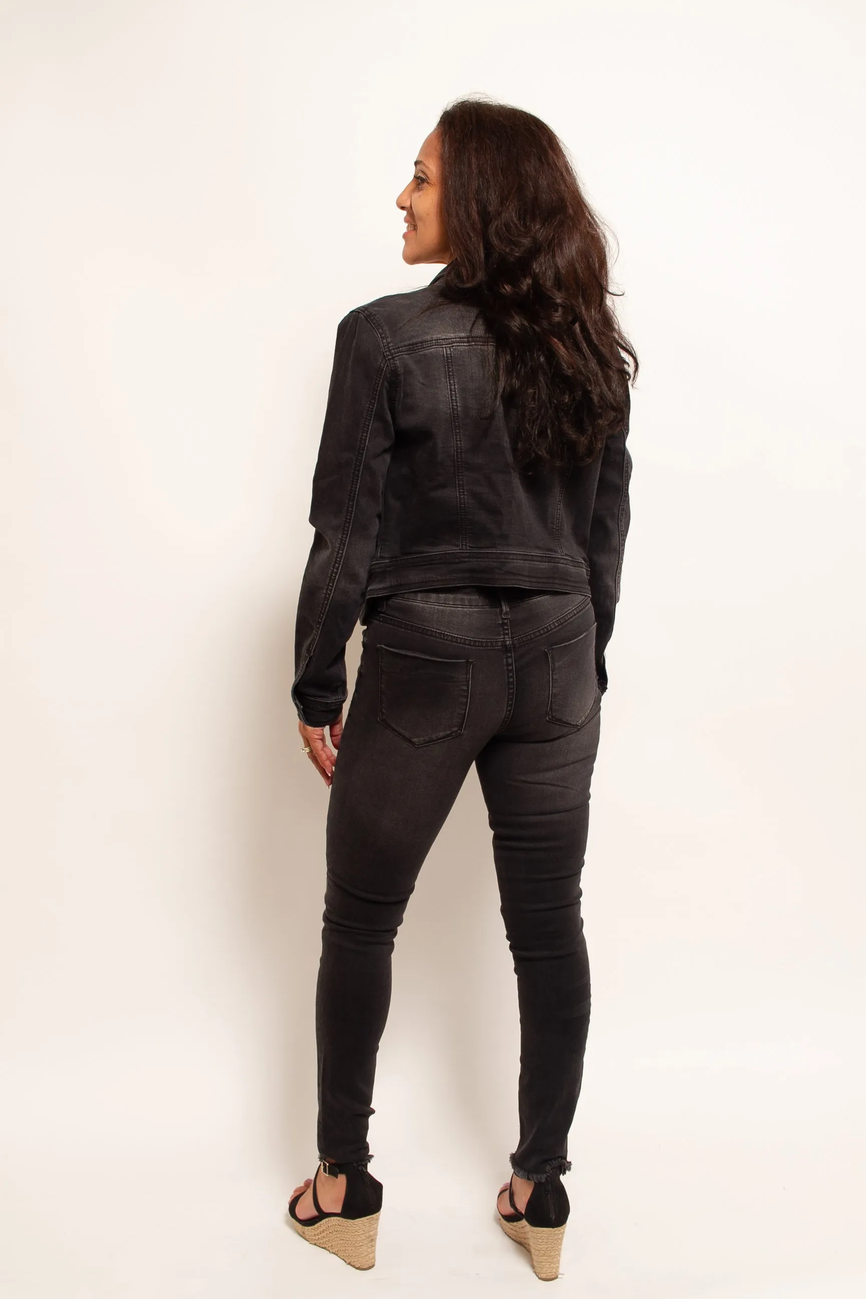 Black Jeans Sets With Pink And Grey Embroidery