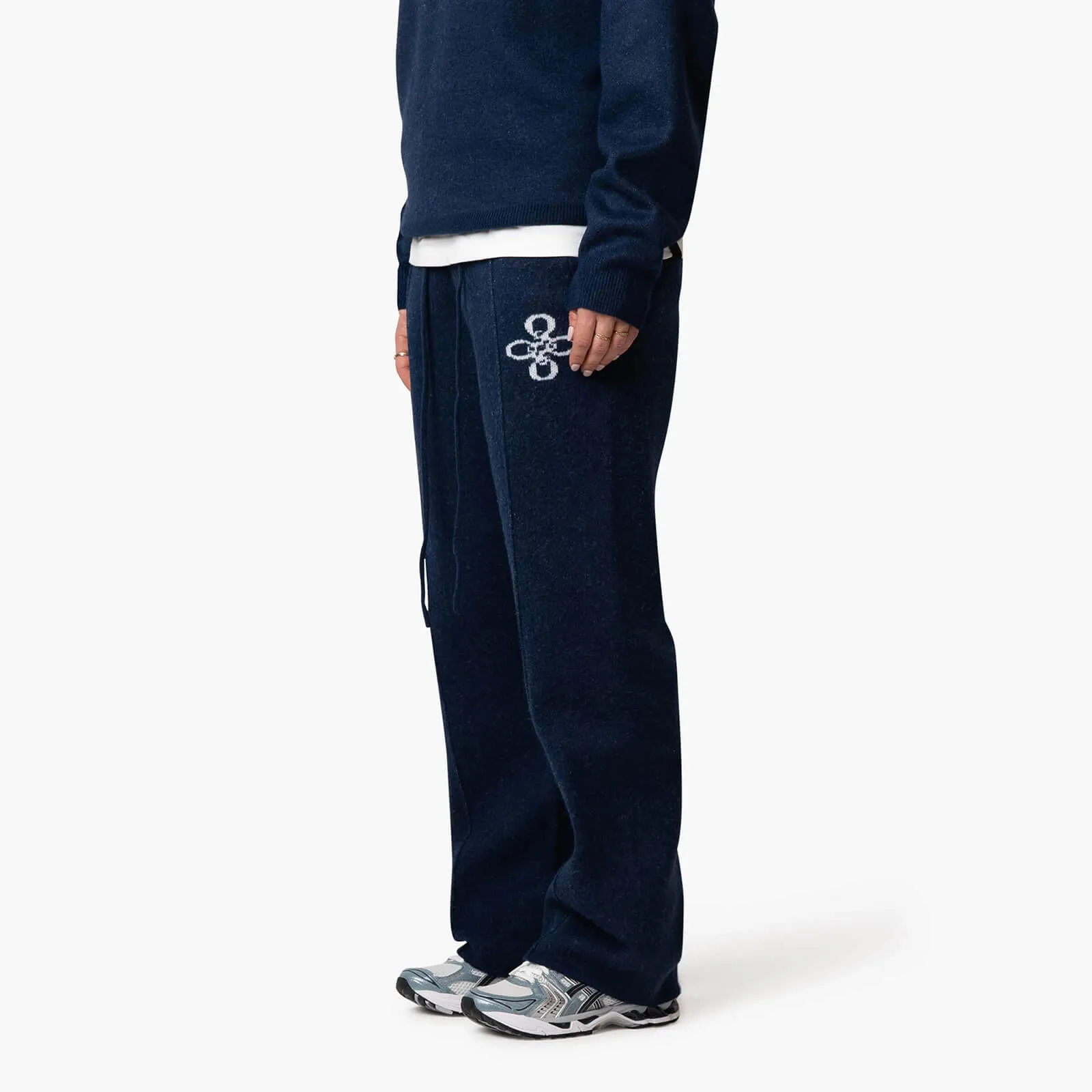 INSIGNIA KNITTED PANTS | NAVY