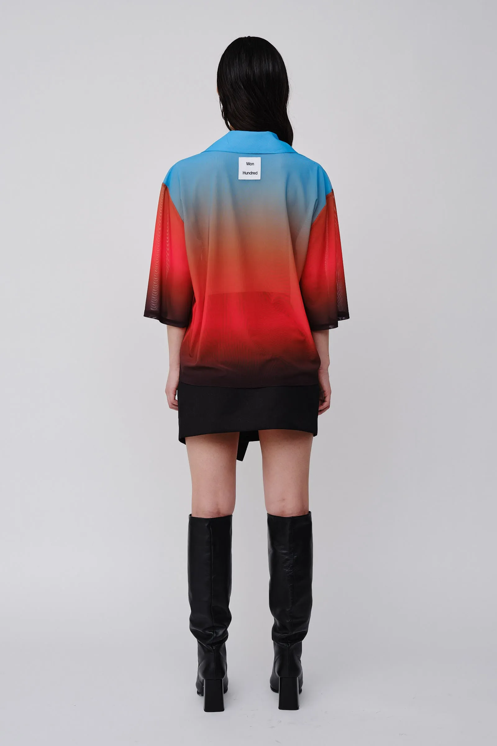 Jakarta SS Gradient W - Gradient red