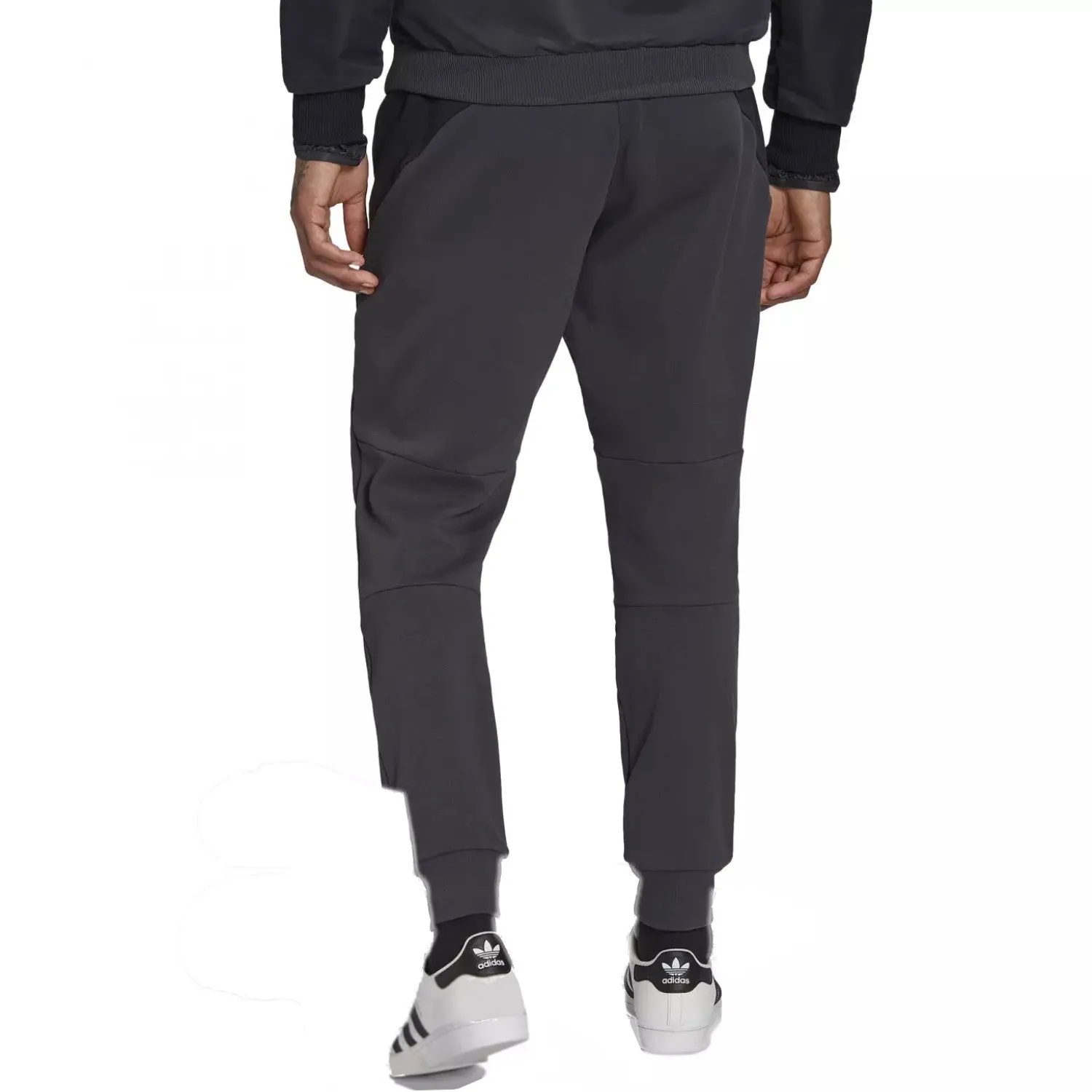Juventus casual Travel hooded presentation tracksuit 2022/23 - Adidas