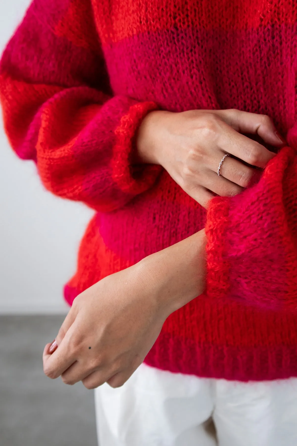Mohair Round Hem Pullover Yarn Set