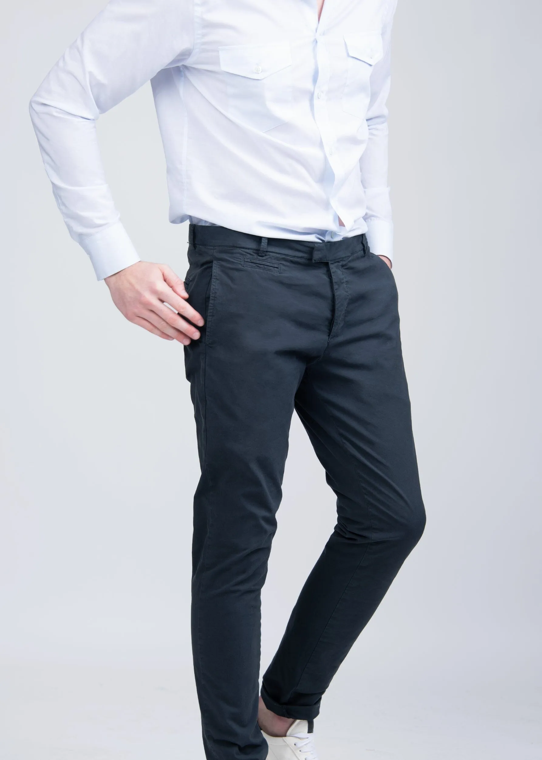 P4A LIGHTWEIGHT CHINOS