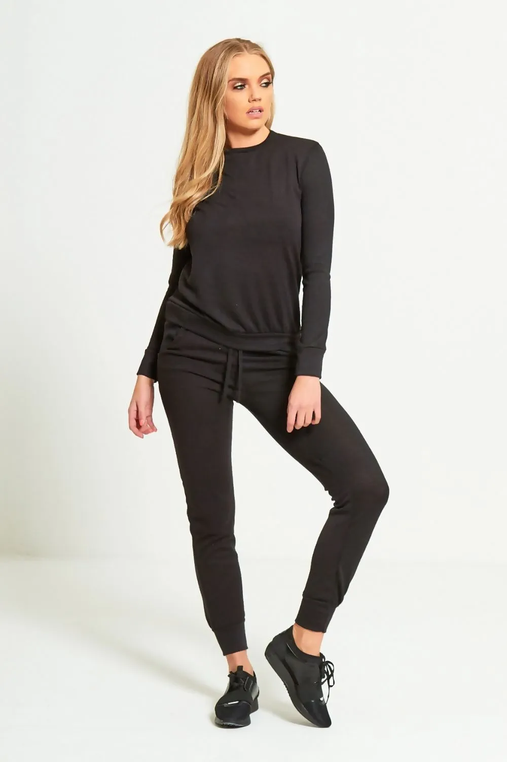 Simple Lightweight Cozy Black Tracksuit