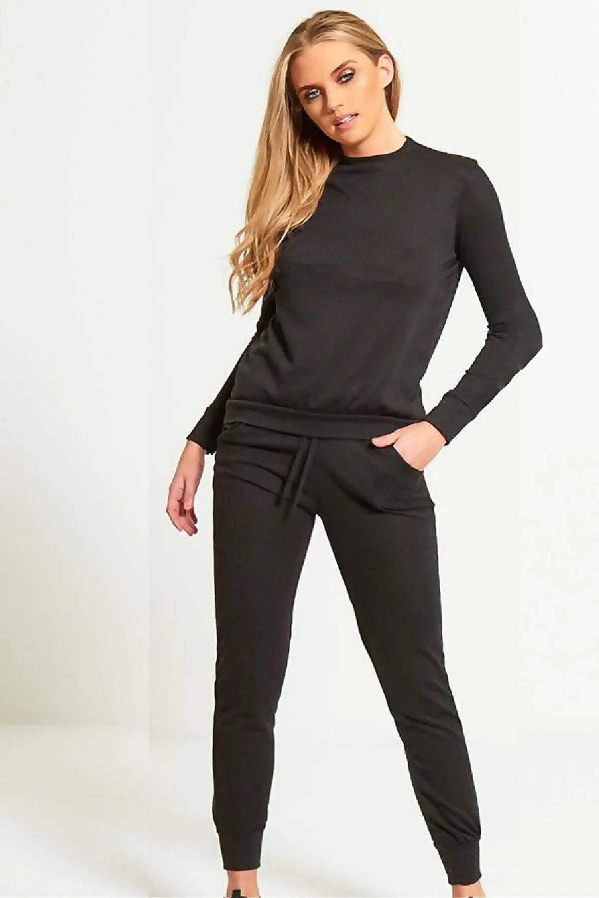 Simple Lightweight Cozy Black Tracksuit