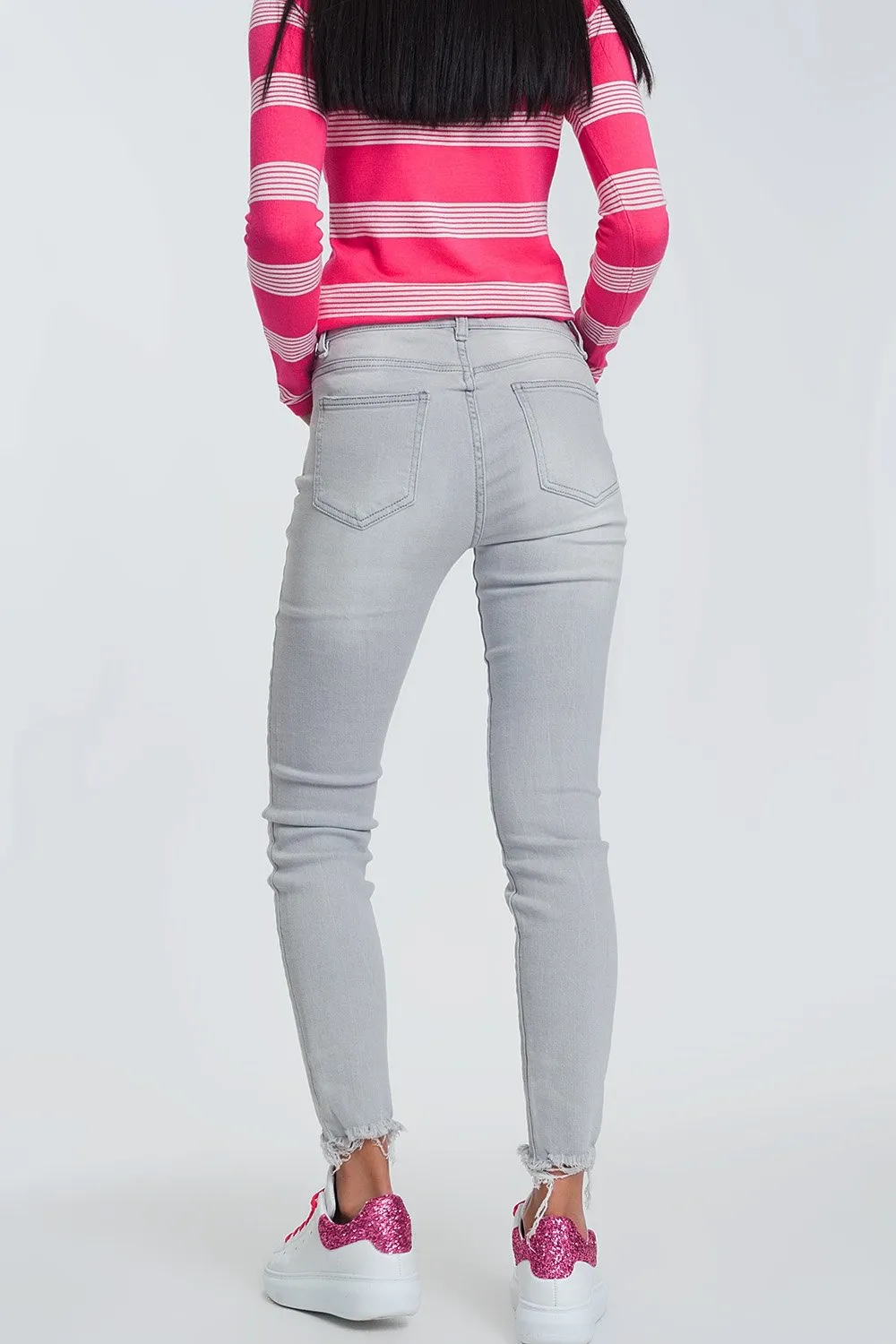 Skinny Jeans in Grey