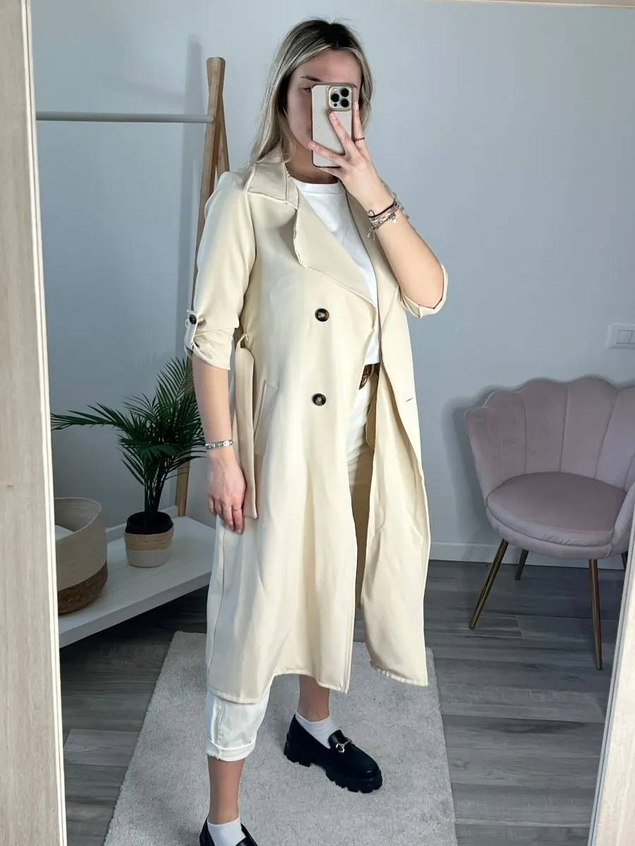 Trench beige con cintura
