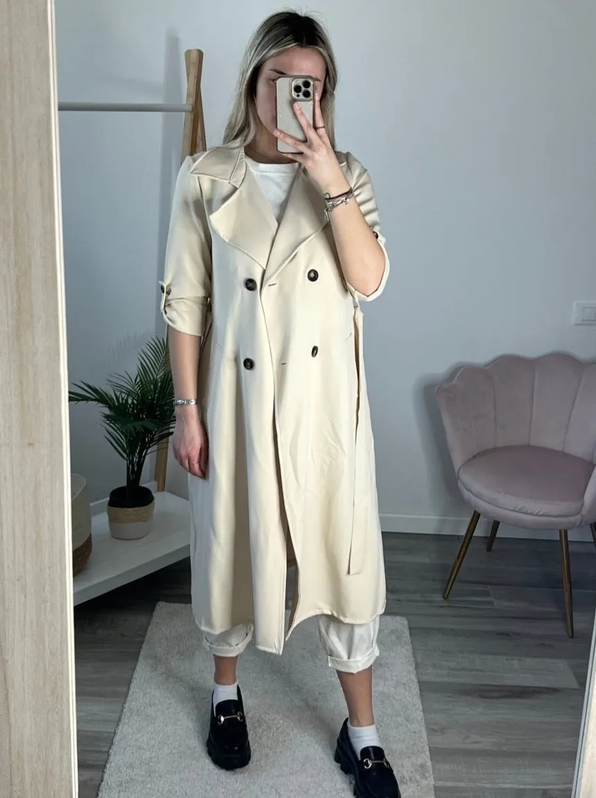 Trench beige con cintura