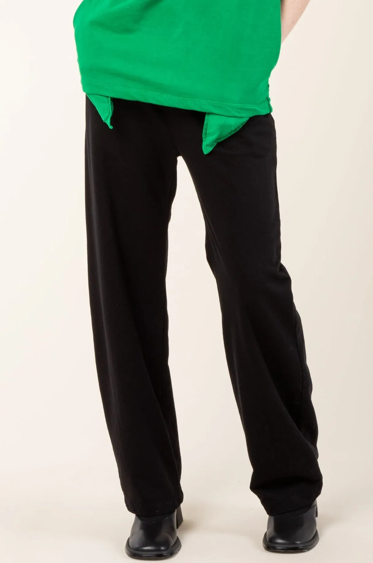 Una Pant in Black