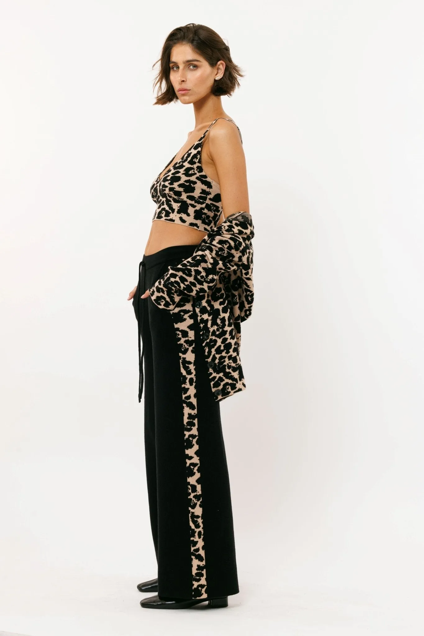 Wide Leg Leopard Knitted Pant