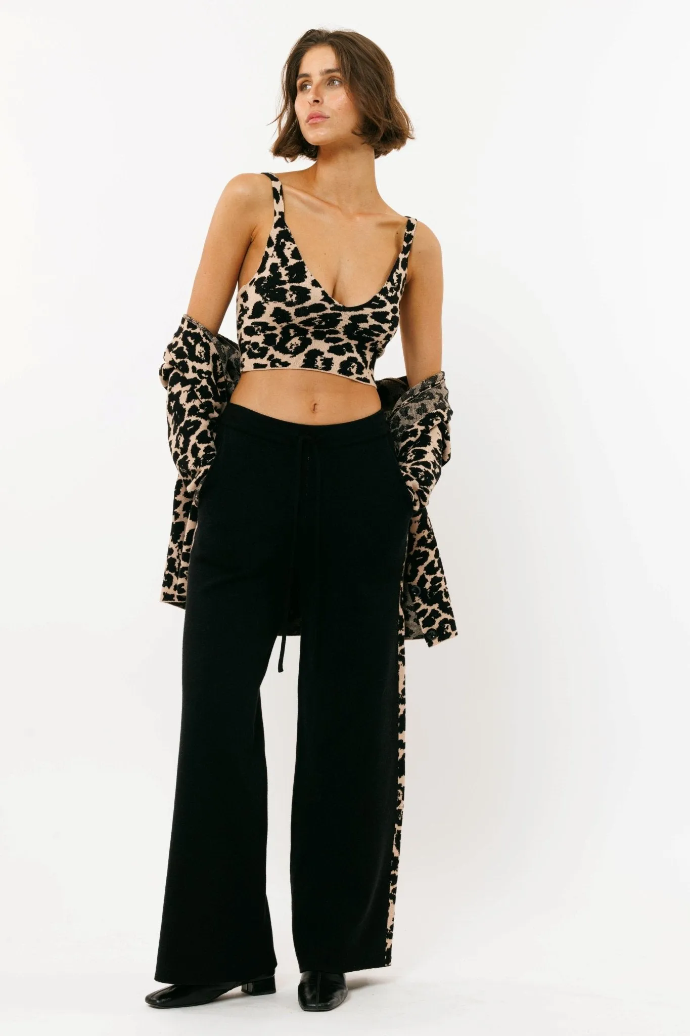 Wide Leg Leopard Knitted Pant