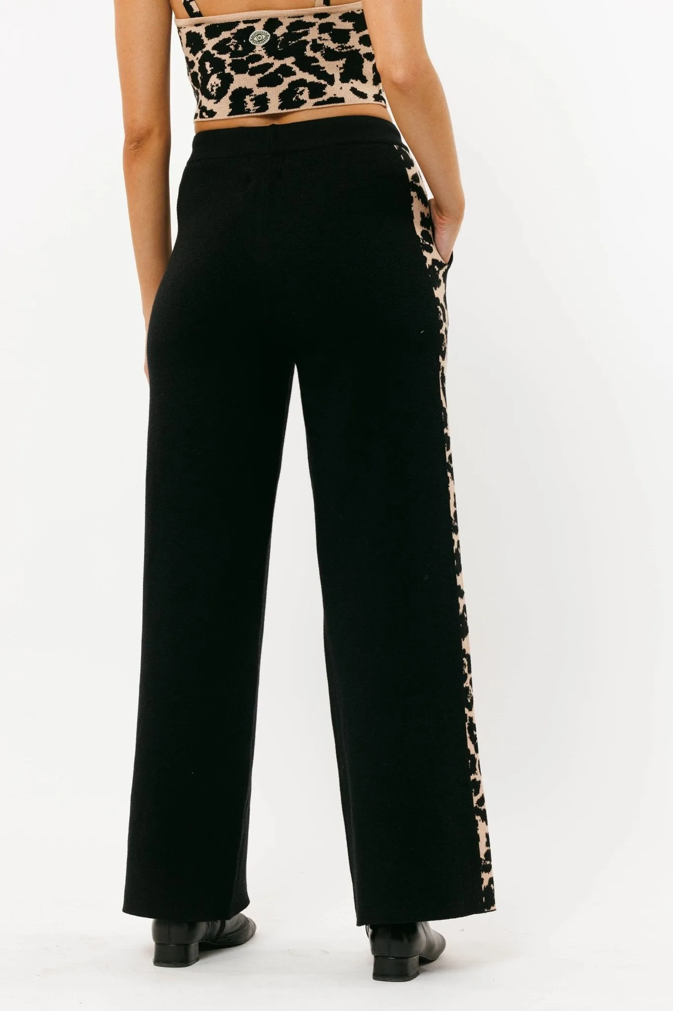 Wide Leg Leopard Knitted Pant